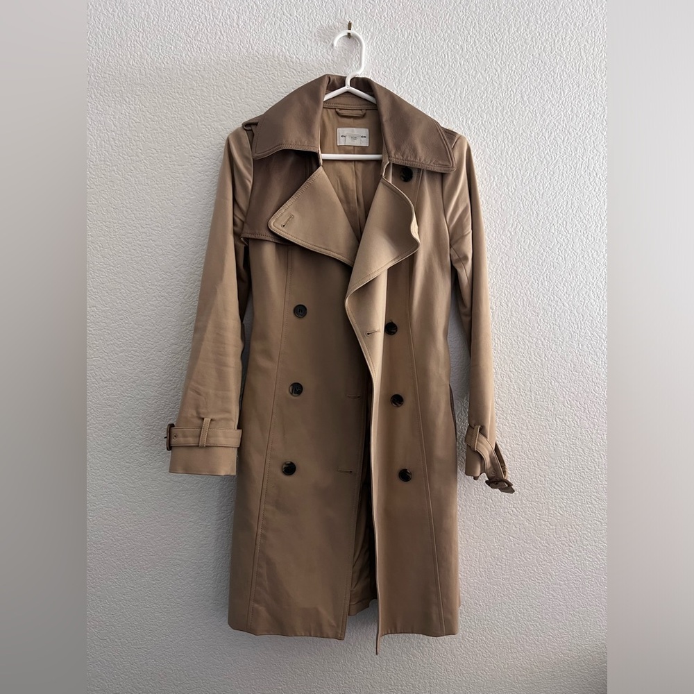 Club Monaco trench, size small
